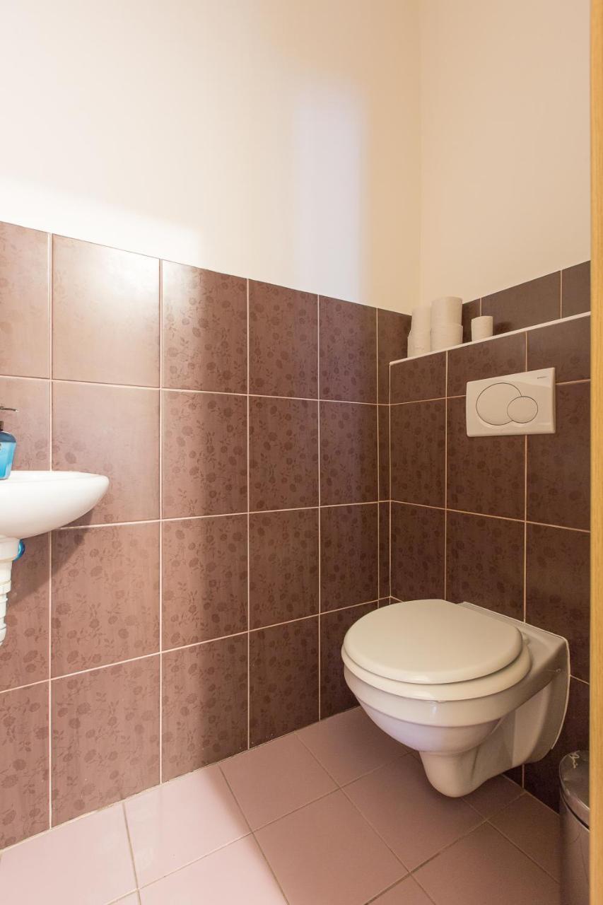 Premier Apartments Near The Museum Прага Экстерьер фото