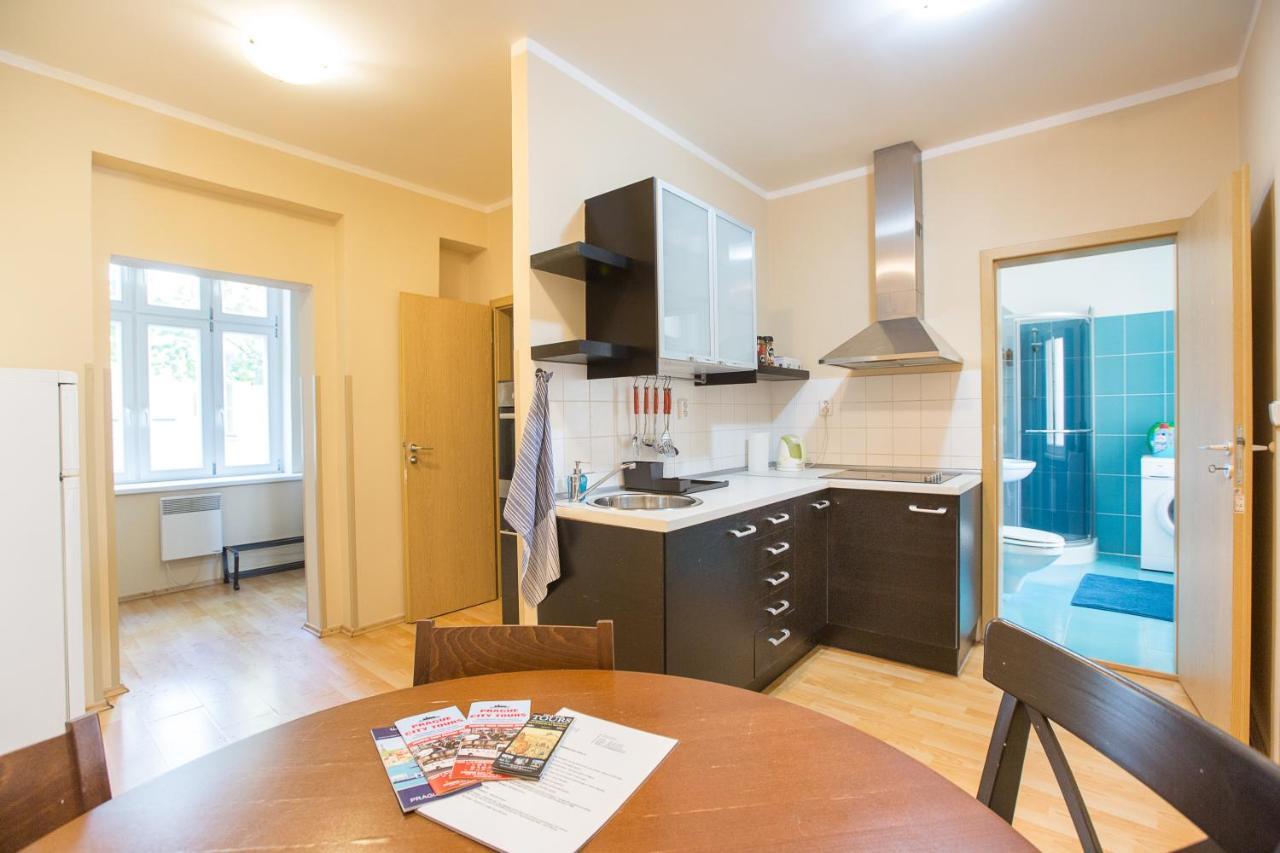 Premier Apartments Near The Museum Прага Экстерьер фото